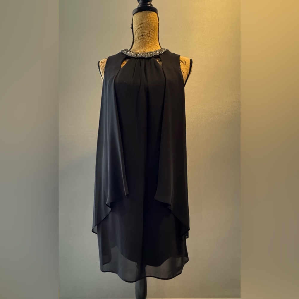 Elegant Black Sleeveless Dress